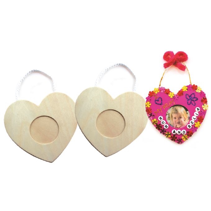 Wooden Heart Frames 10pack